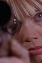 Peta Wilson in La Femme Nikita (1997)