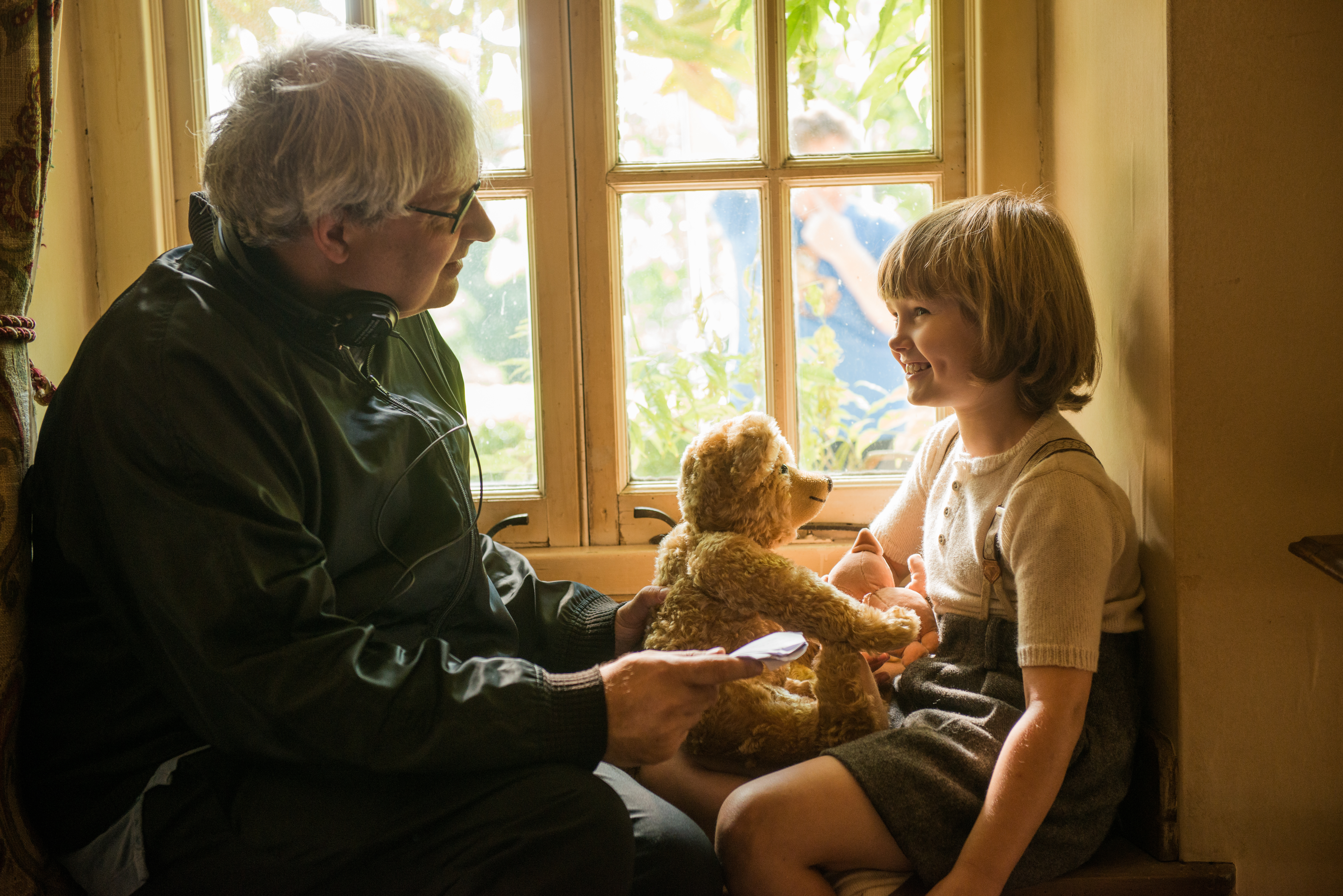 Simon Curtis and Will Tilston in Goodbye Christopher Robin (2017)