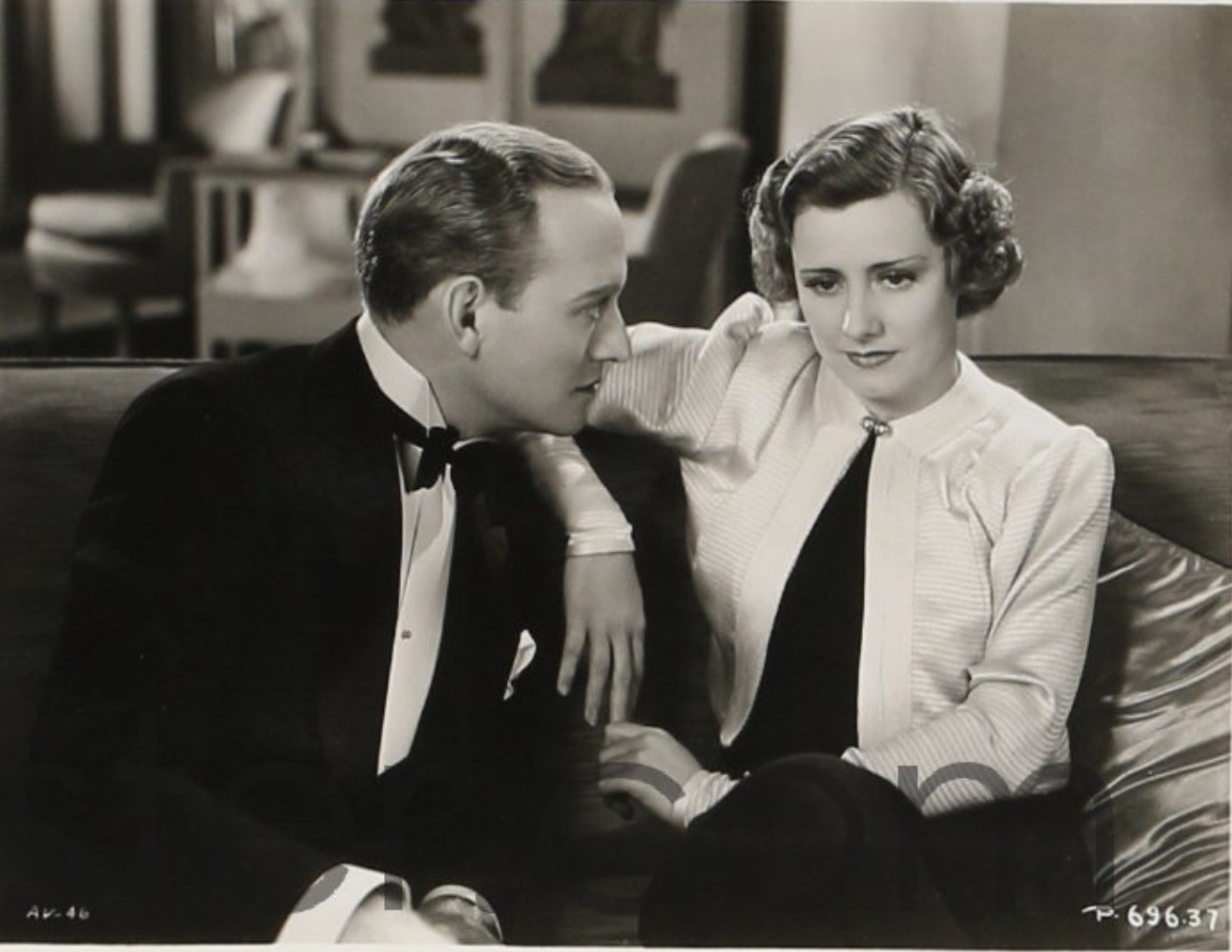 Irene Dunne and Conrad Nagel in Ann Vickers (1933)