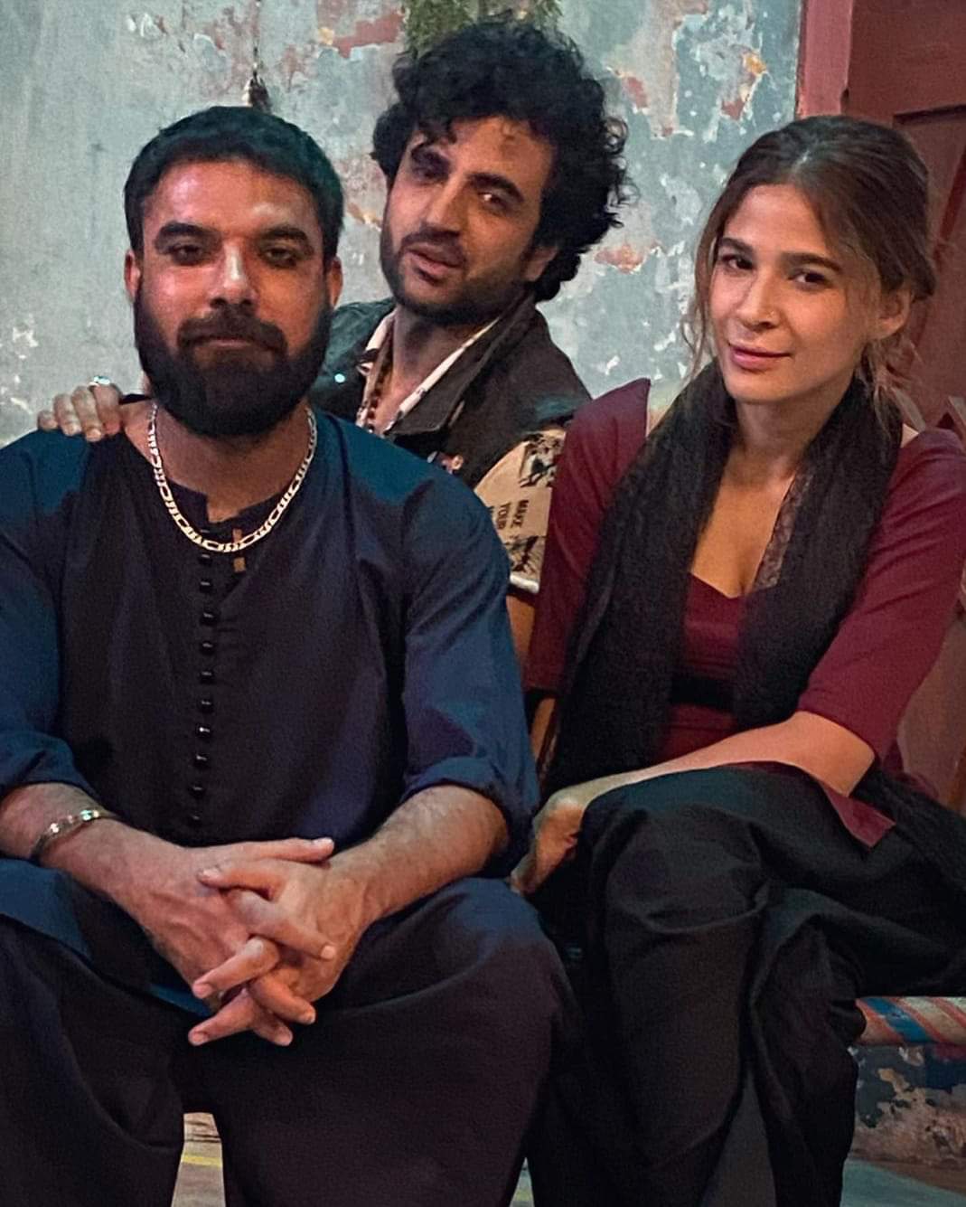 Umer Aalam, Ayesha Omar, and Yasir Hussain in Taxali Gate (2024)