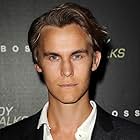 Rhys Wakefield