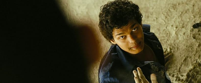 Madhur Mittal in Slumdog Millionaire (2008)