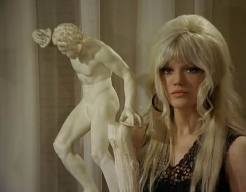 Cristina Gaioni in Una iena in cassaforte (1968)