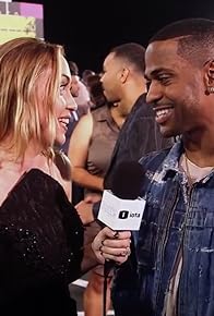 Primary photo for Big Sean Teases New Collaboration with Miley on the 2015 MTV VMA Red Carpet