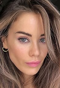 Primary photo for Roxanne McKee