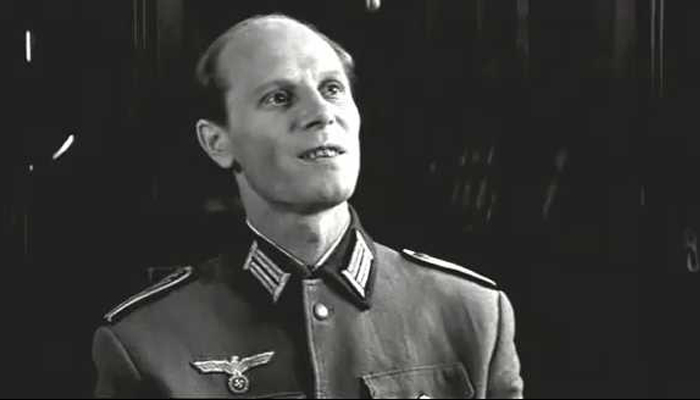 Yuriy Dubrovin in Port (1976)