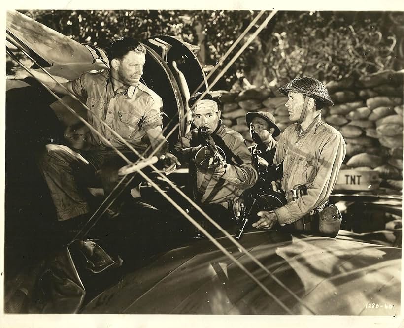 Desi Arnaz, Alex Havier, George Murphy, and Robert Walker in Bataan (1943)