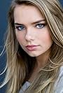 Indiana Evans in Burden (2009)