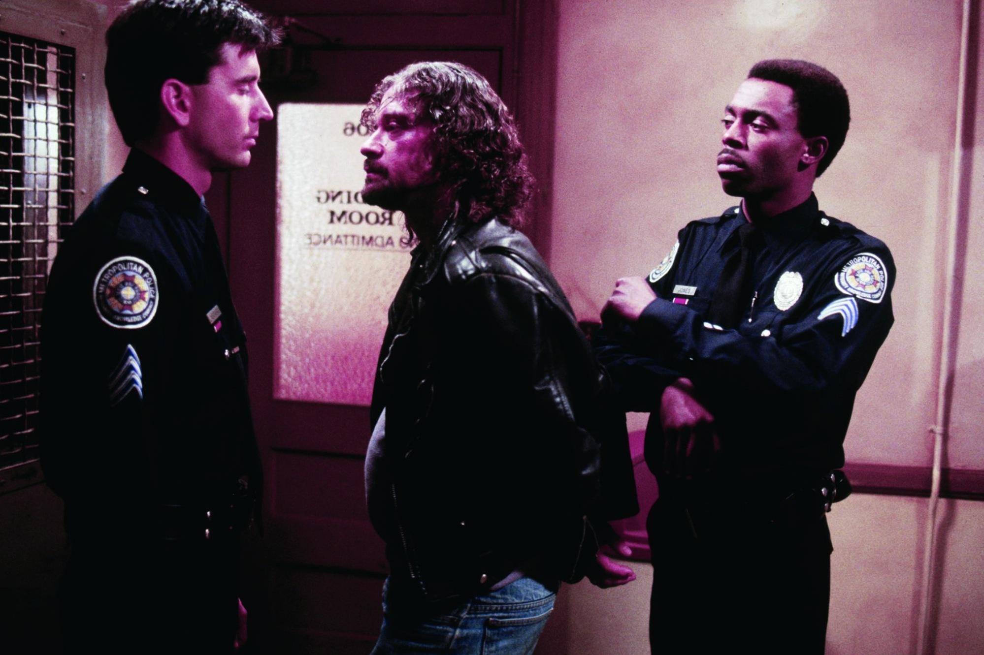 Matt McCoy and Michael Winslow in Police Academy 6: City Under Siege (1989)