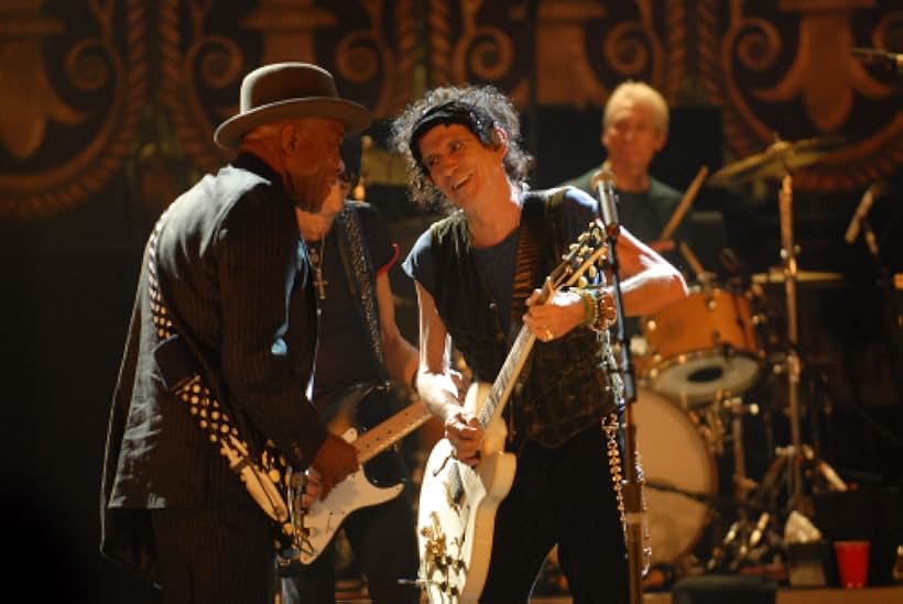 Buddy Guy, Keith Richards, Charlie Watts, Ronnie Wood, and The Rolling Stones in Shine a Light (2008)