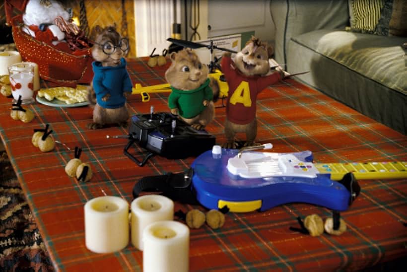 Justin Long, Jesse McCartney, and Matthew Gray Gubler in Alvin and the Chipmunks (2007)