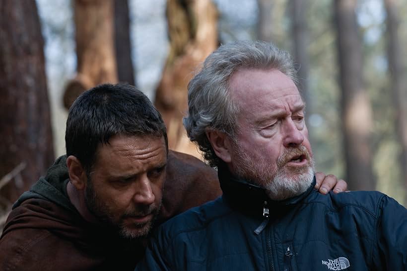 Russell Crowe and Ridley Scott in Robin Hood (2010)