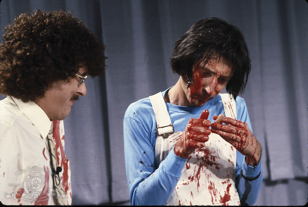 Emo Philips and 'Weird Al' Yankovic in UHF - I vidioti (1989)