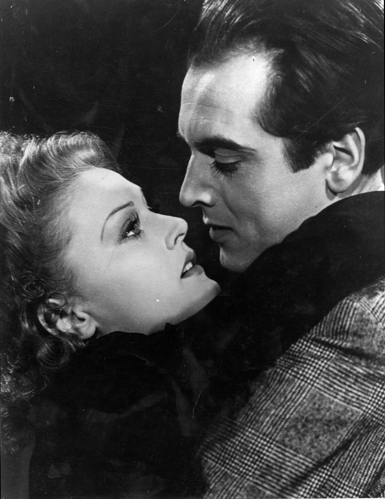 Will Quadflieg and Marika Rökk in Kora Terry (1940)