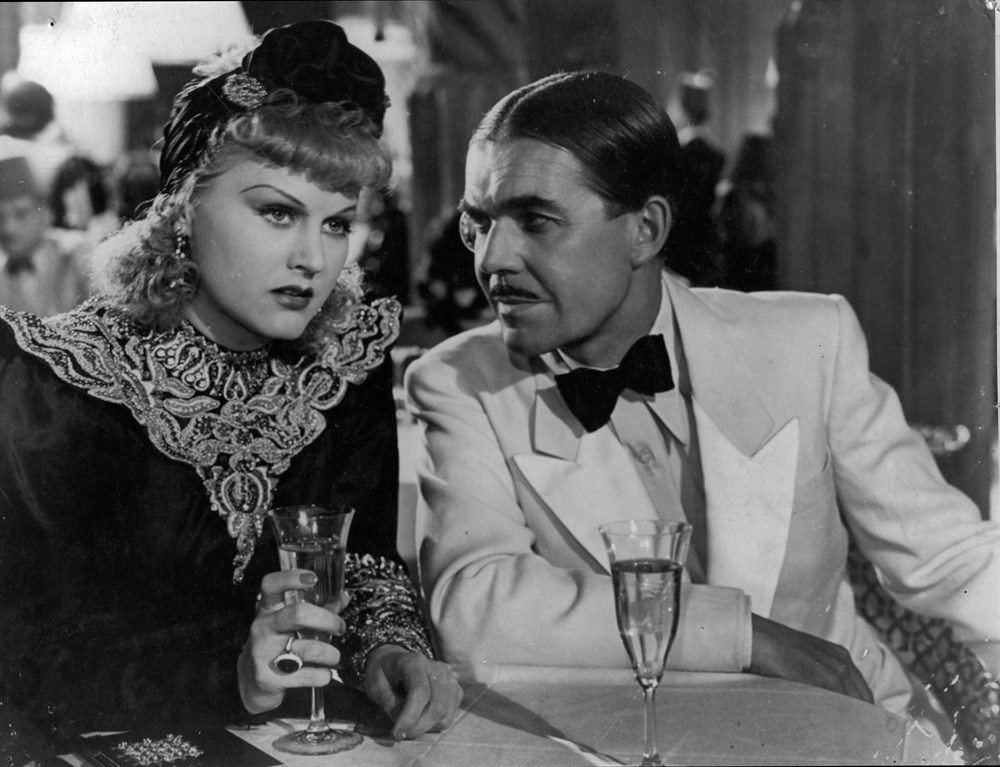 Marika Rökk and Franz Schafheitlin in Kora Terry (1940)