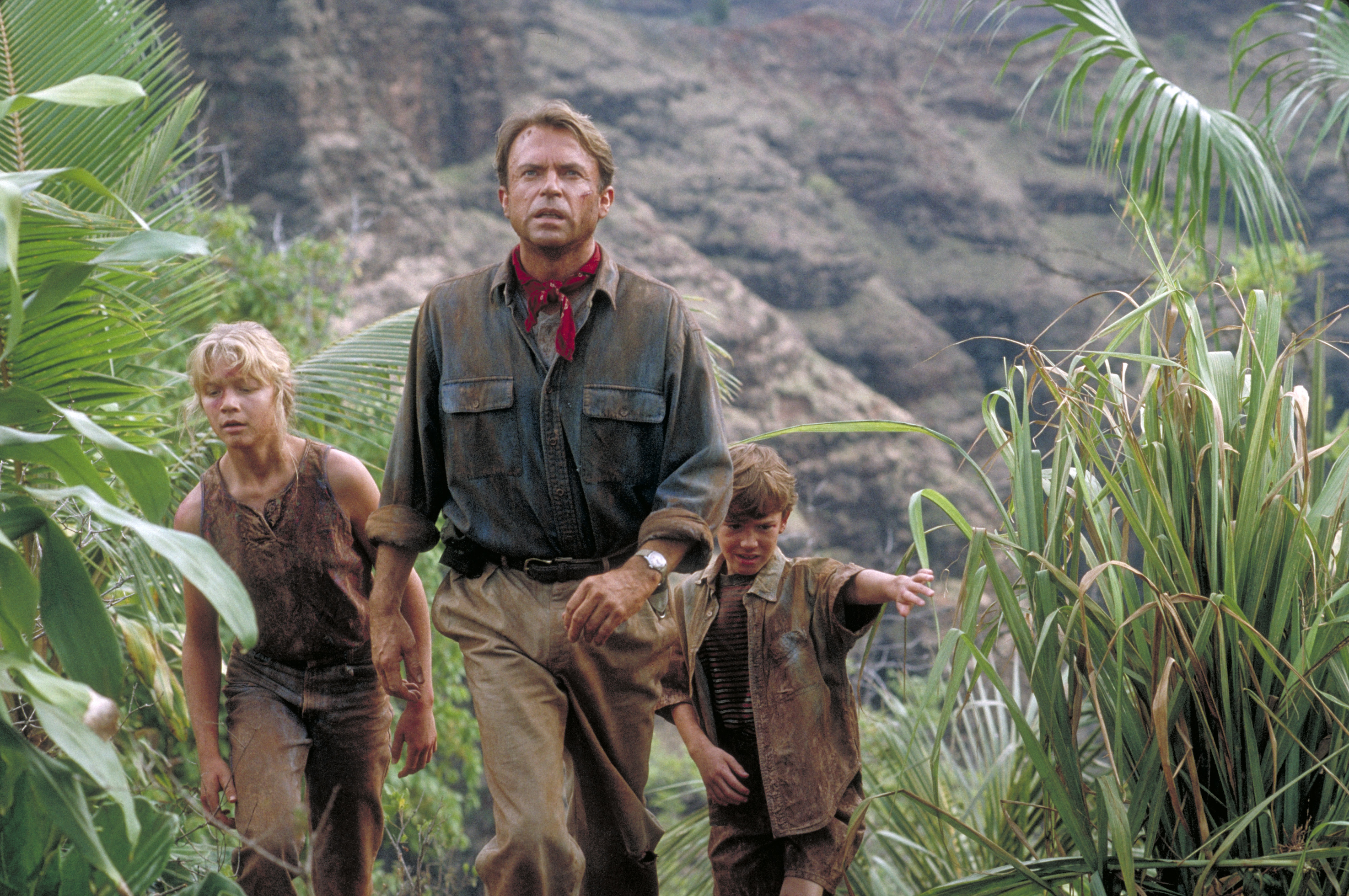 Sam Neill, Ariana Richards, and Joseph Mazzello in Jurassic Park (1993)