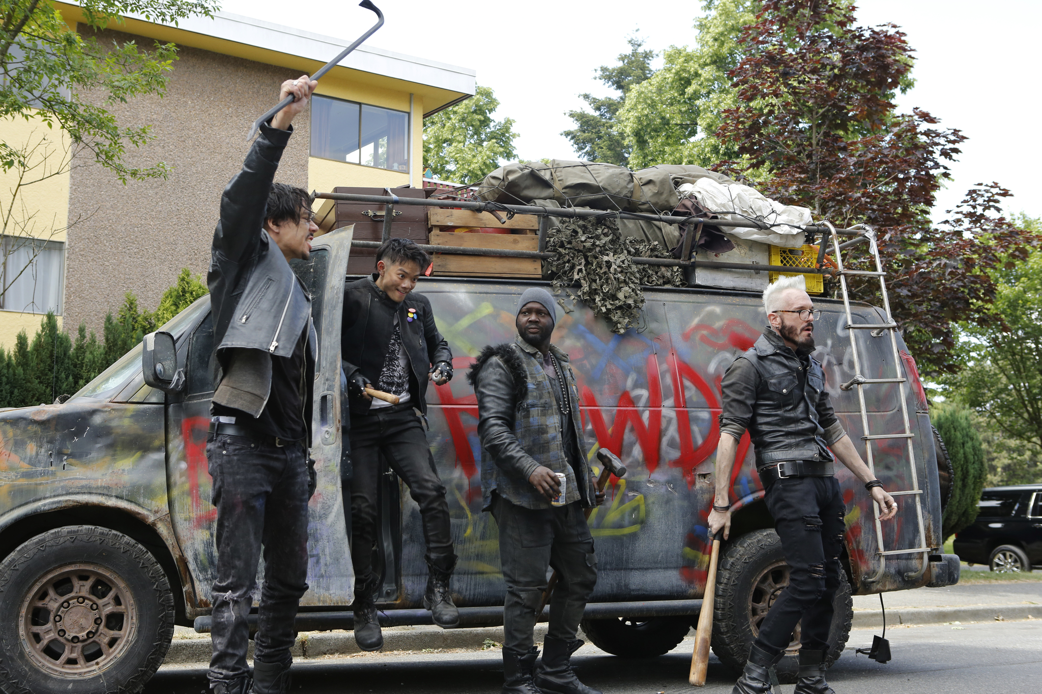 Zak Santiago, Viv Leacock, Michael Eklund, and Osric Chau in Dirk Gently's Holistic Detective Agency (2016)