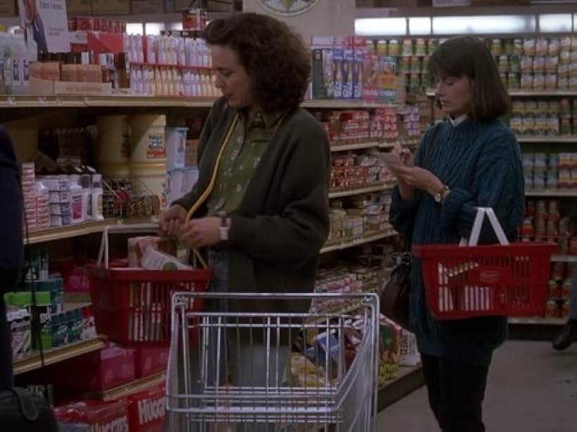 Mel Harris and Polly Draper in Thirtysomething (1987)