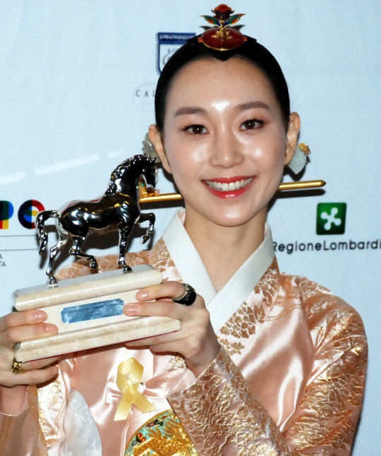 Lee Yoo-young at an event for Late Spring (2014)