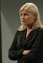 Elisha Cuthbert in 24 (2001)