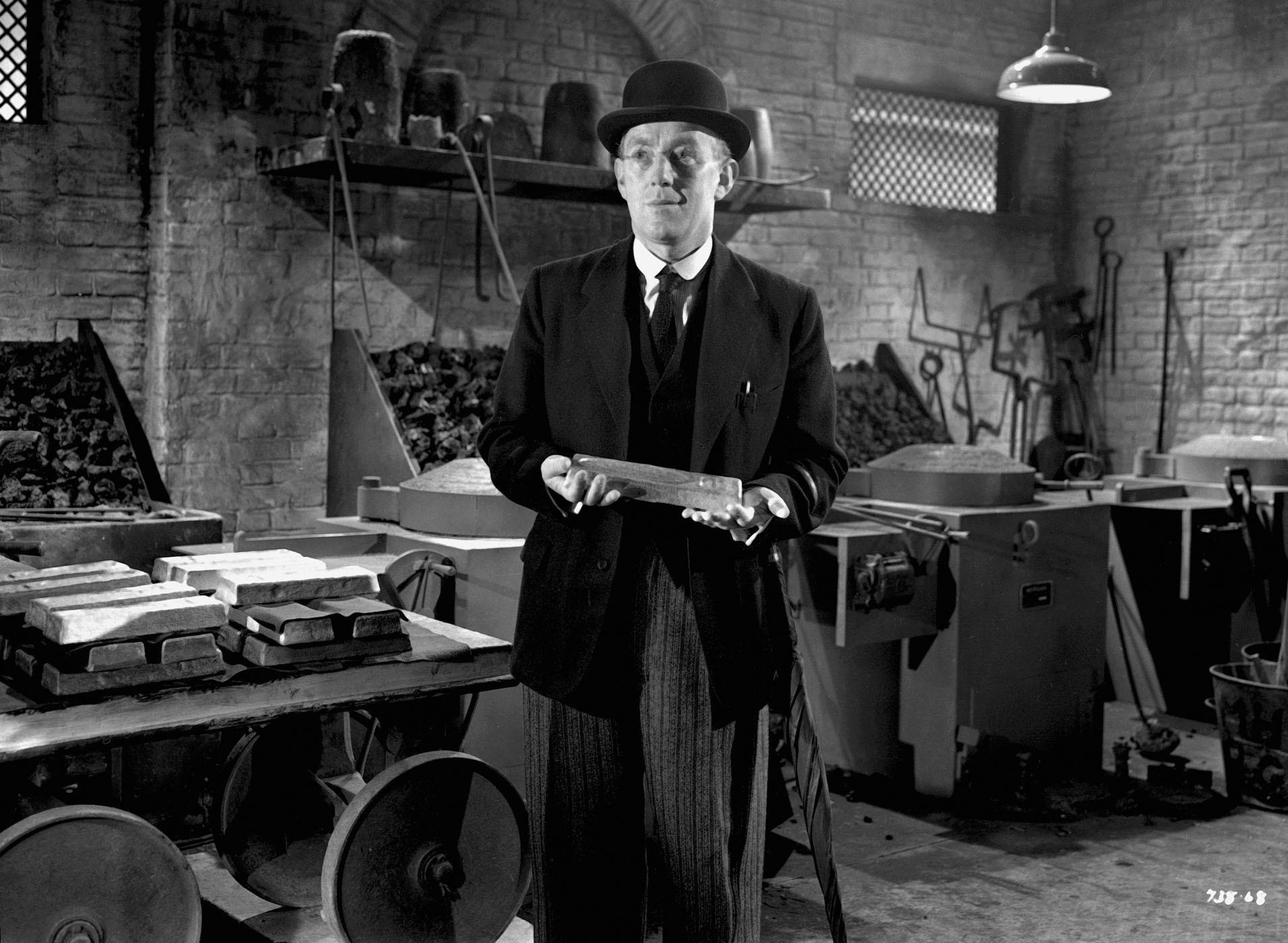 Alec Guinness in The Lavender Hill Mob (1951)