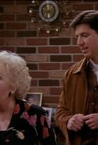 Doris Roberts and Ray Romano in Everybody Loves Raymond (1996)