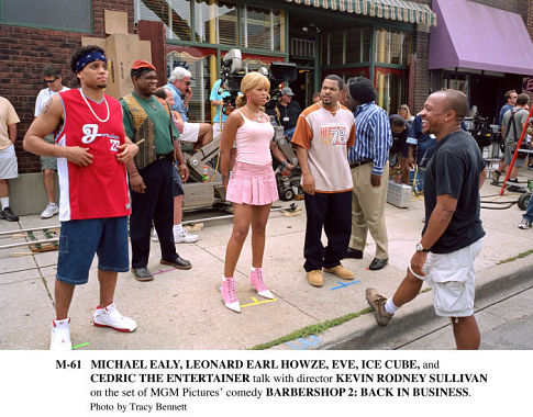 Ice Cube, Cedric The Entertainer, Kevin Rodney Sullivan, Michael Ealy, Eve, and Leonard Earl Howze in Barbershop 2: Back in Business (2004)