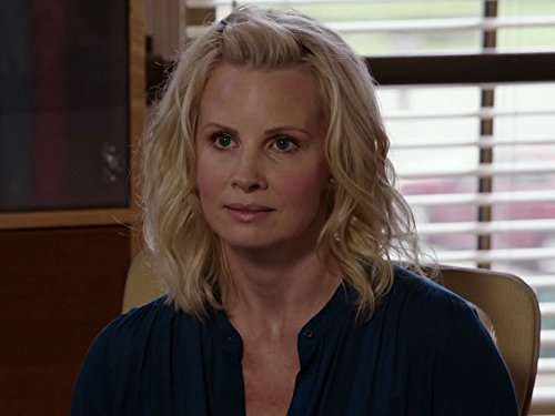 Monica Potter in Parenthood (2010)