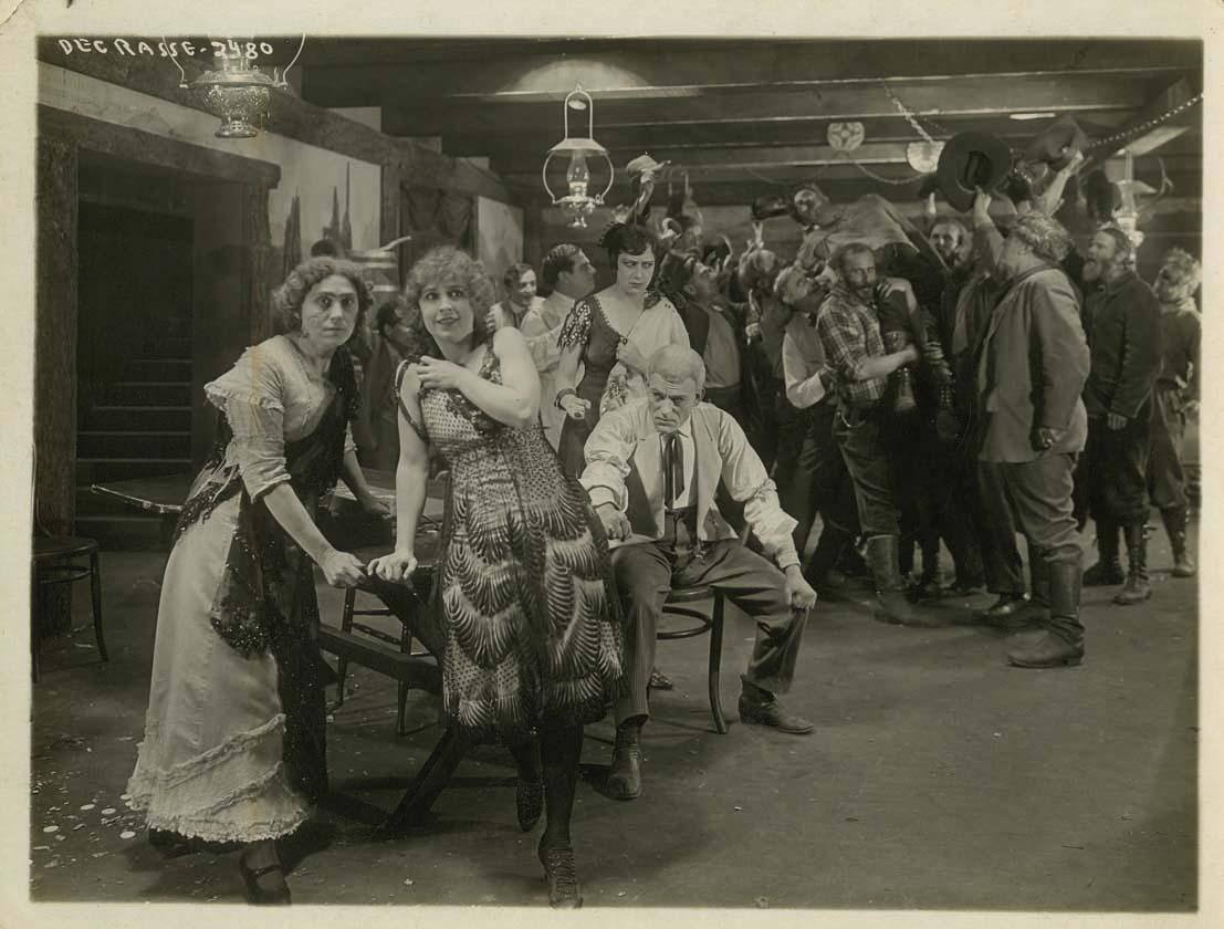 J. Edwin Brown, Lon Chaney, William Clifford, Claire Du Brey, Dorothy Phillips, Evelyn Selbie, William Stowell, and Tom Wilson in Pay Me! (1917)