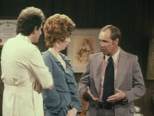 Peter Bonerz, Bob Newhart, and Marcia Wallace in The Bob Newhart Show (1972)