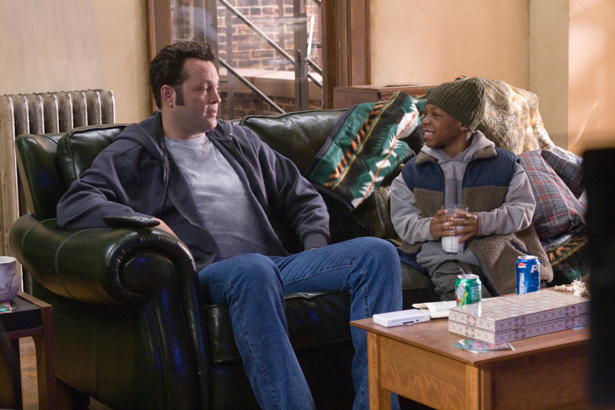 Vince Vaughn and Bobb'e J. Thompson in Fred Claus (2007)