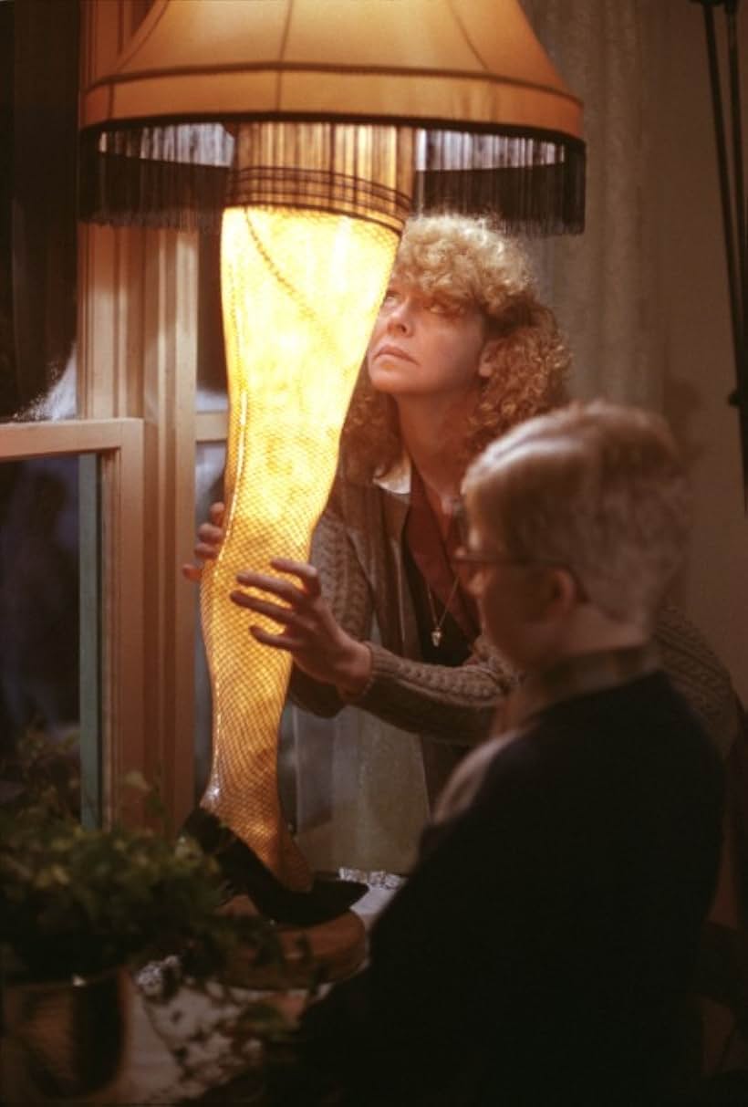 Peter Billingsley and Melinda Dillon in A Christmas Story (1983)