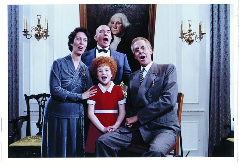 Albert Finney, Edward Herrmann, Lois De Banzie, and Aileen Quinn in Annie (1982)