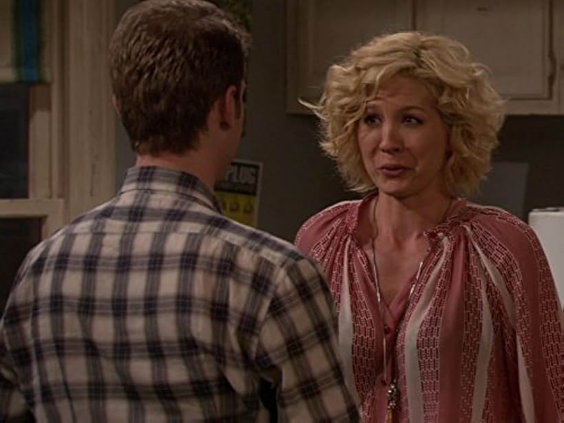 Jenna Elfman and Jon Foster in Accidentally on Purpose (2009)