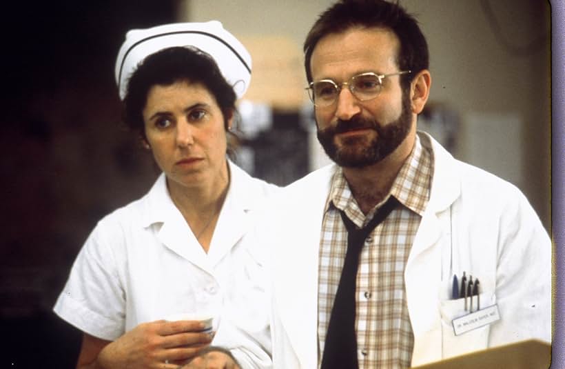 Robin Williams and Julie Kavner in Awakenings (1990)