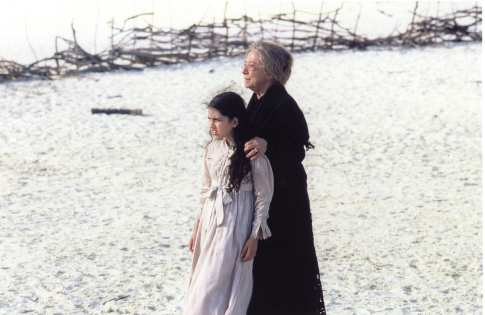 Fernanda Montenegro and Fernanda Torres in Casa de Areia (2005)