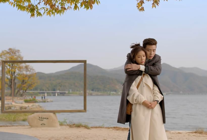 Hwang Jeong-eum and Park Seo-joon in She Was Pretty (2015)