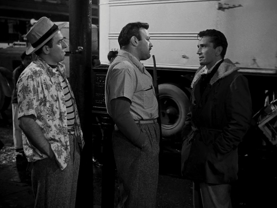 Lee J. Cobb, Richard Conte, and George Tyne in Thieves' Highway (1949)