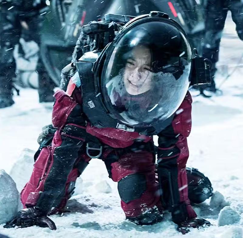 Jinmai Zhao in The Wandering Earth (2019)