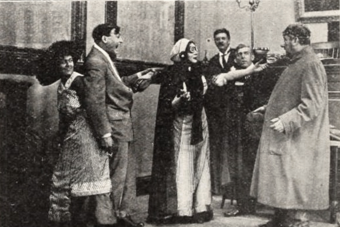 Lottie Briscoe and Curtis Cooksey in What Happened to Aunty (1911)