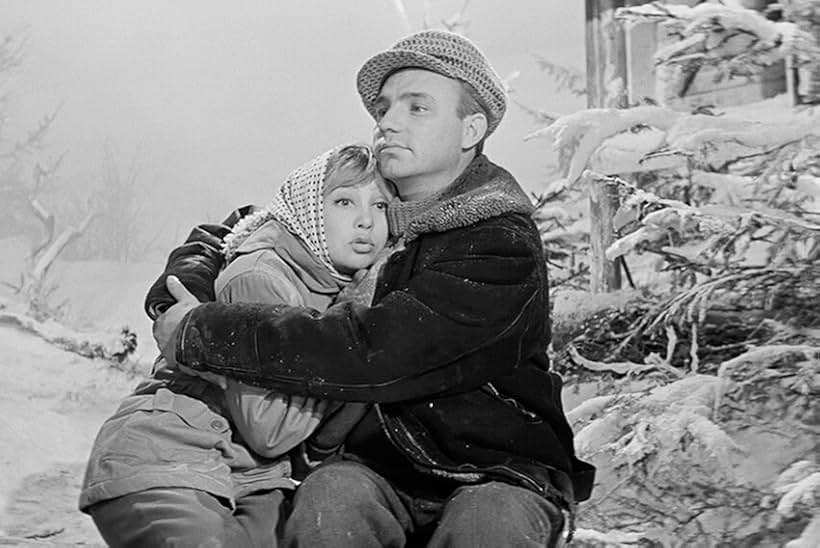 Nikolay Rybnikov and Nadezhda Rumyantseva in The Girls (1962)