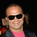 Tie Domi