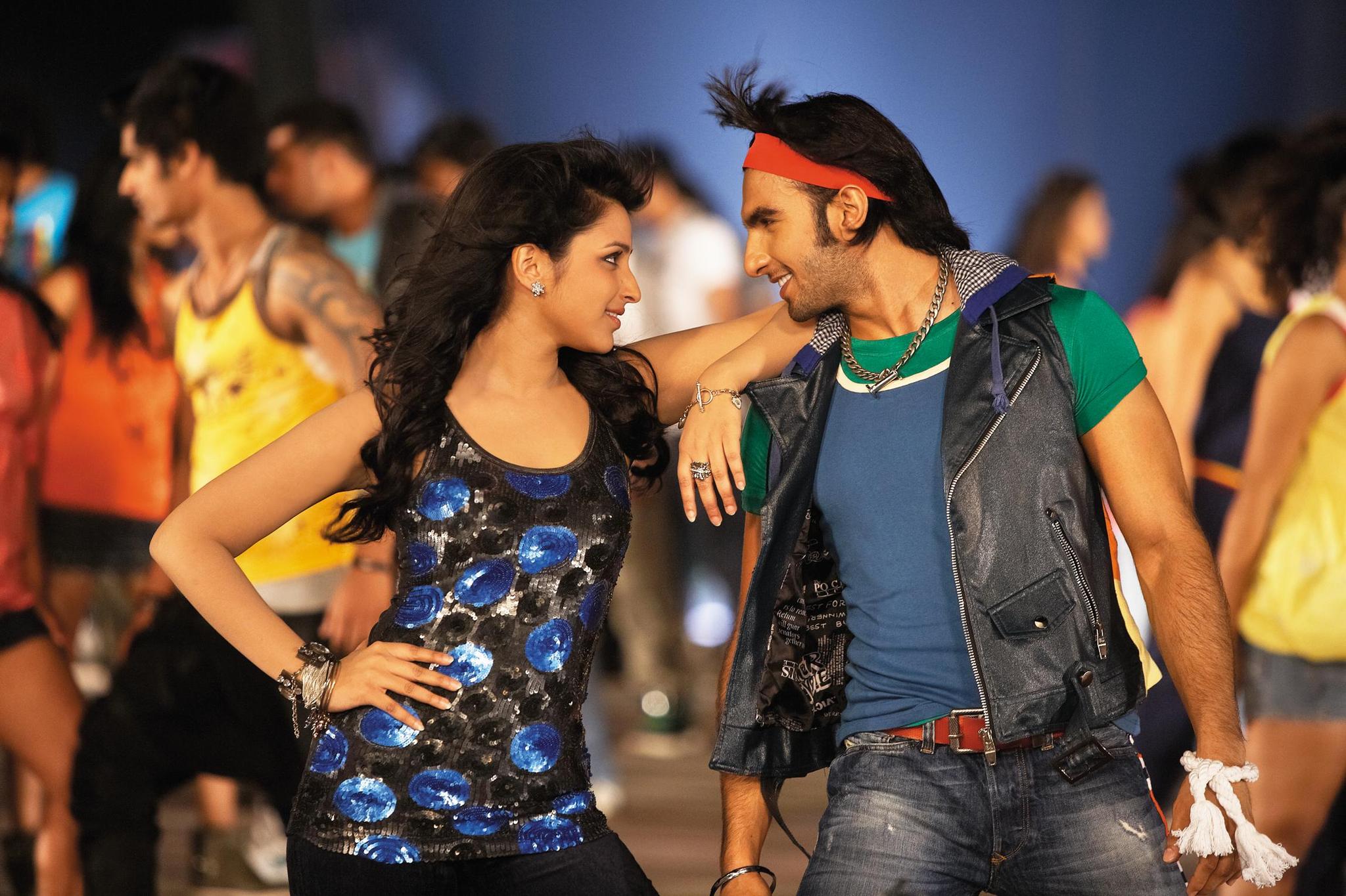 Ranveer Singh and Parineeti Chopra in Ladies vs. Ricky Bahl (2011)