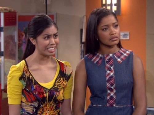 Keke Palmer and Ashley Argota Torres in True Jackson, VP (2008)