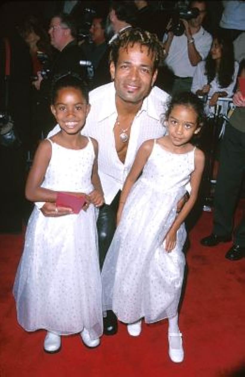 Mario Van Peebles at an event for Bedazzled (2000)