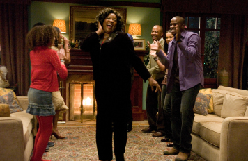 Loretta Devine in This Christmas (2007)