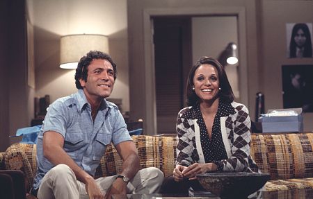 "Rhoda" David Groh, Valerie Harper 1975 CBS Copyright 1978 Gunther