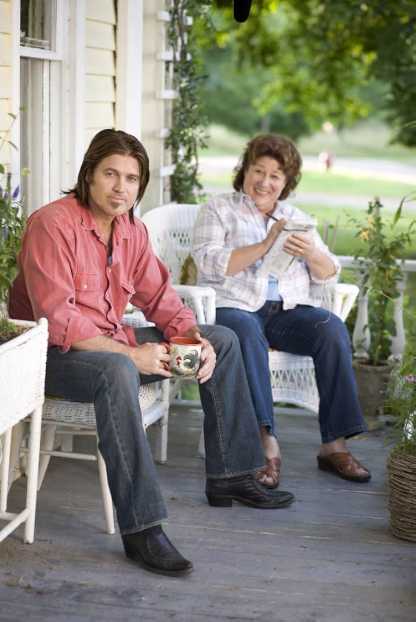 Billy Ray Cyrus and Margo Martindale in Hannah Montana: The Movie (2009)