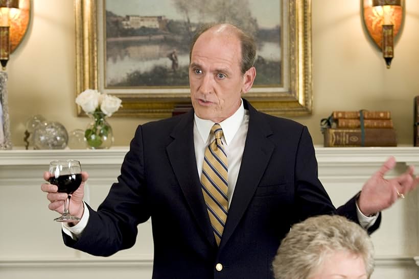 Richard Jenkins in Vizi di famiglia (2005)