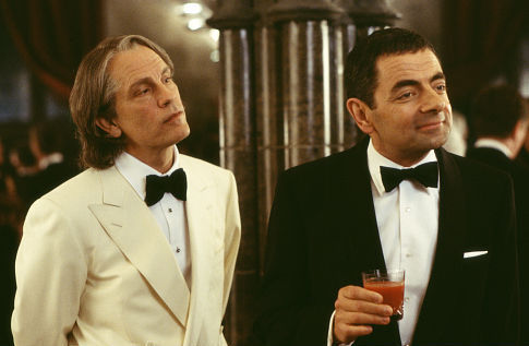 Rowan Atkinson and John Malkovich in Johnny English (2003)